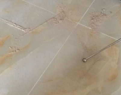 祁门瓷砖空鼓维修公司分享粘合剂选择不当在瓷砖铺贴过程中可能导致以下问题
